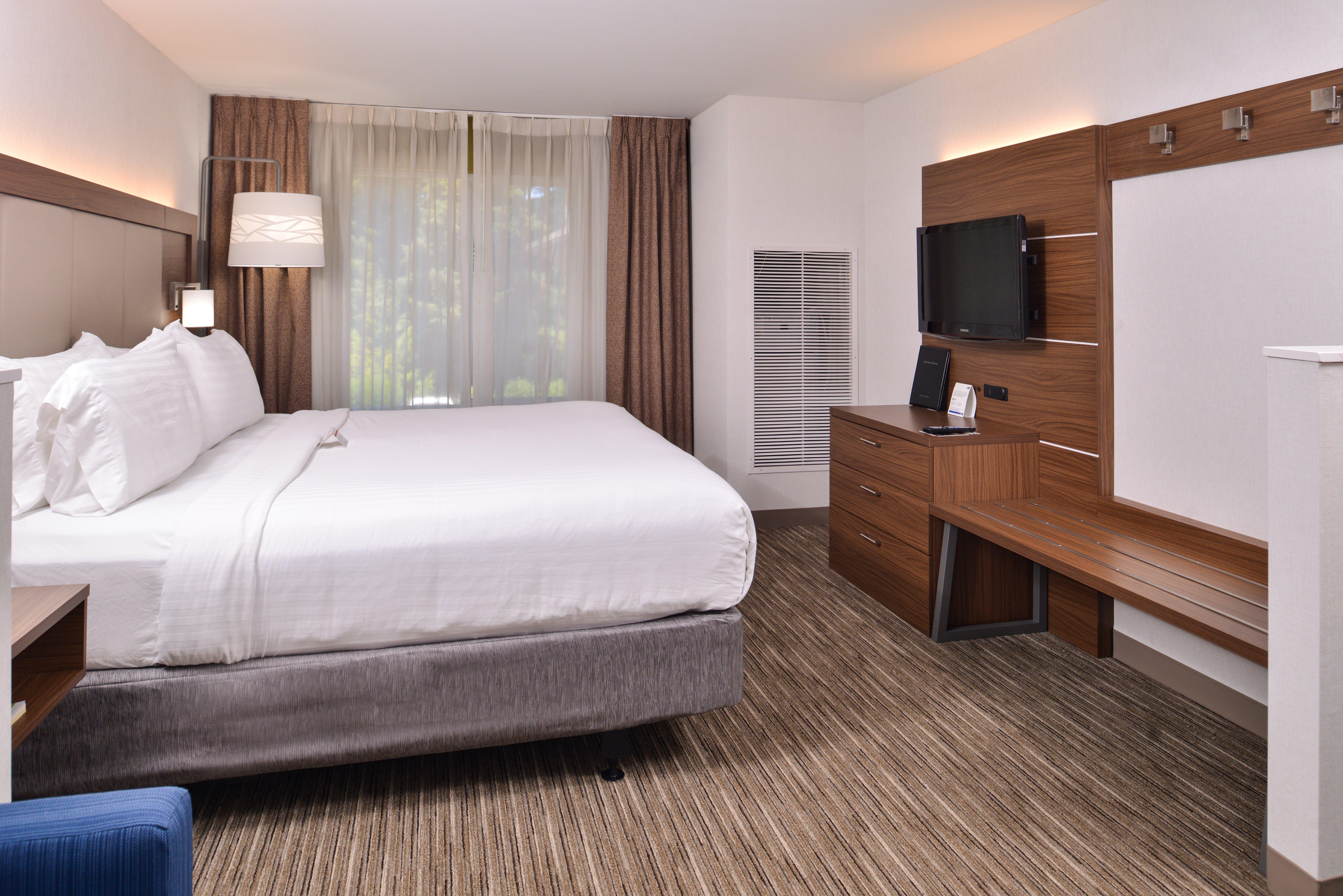 Holiday Inn Express & Suites Lacey - Olympia By Ihg Dış mekan fotoğraf