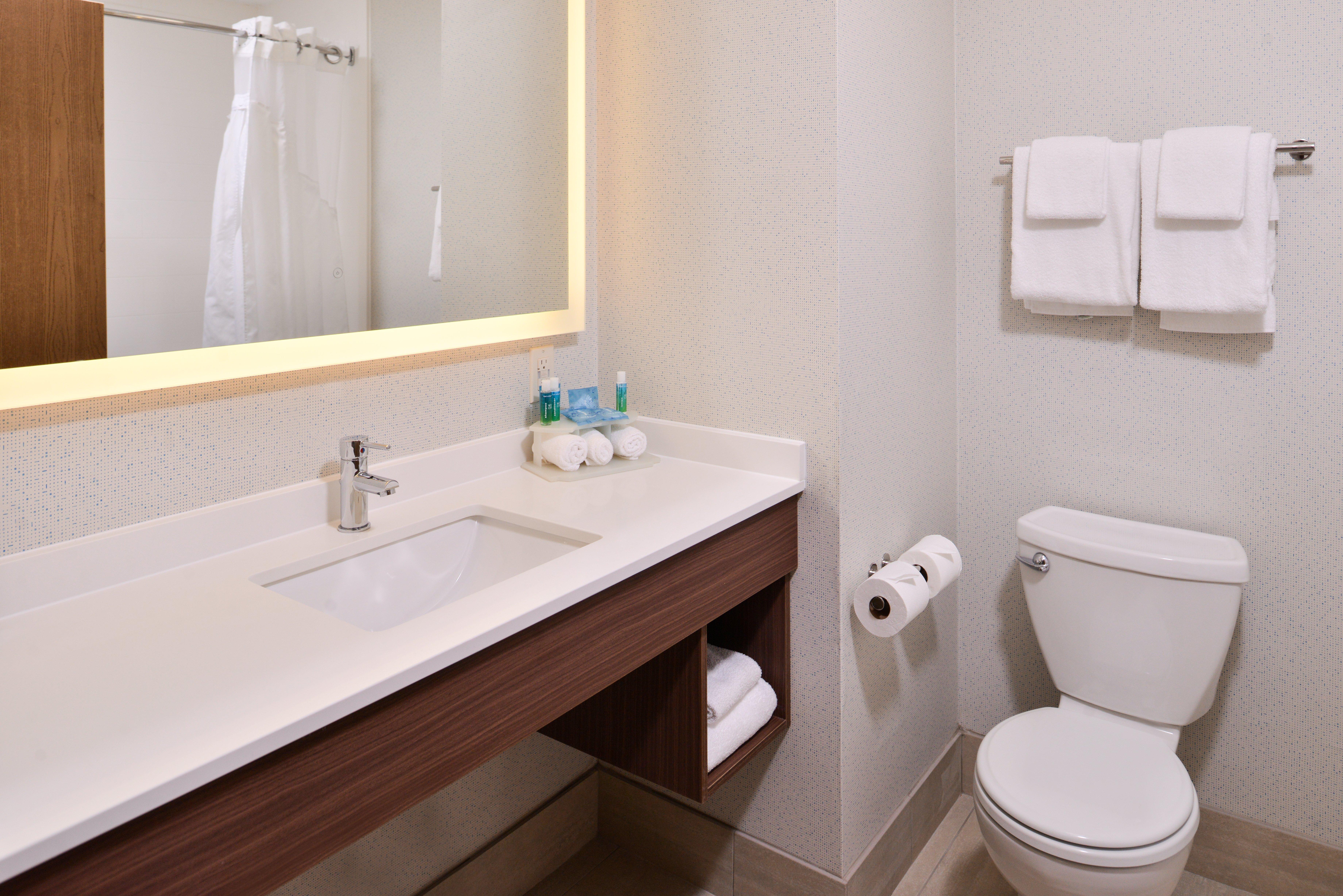 Holiday Inn Express & Suites Lacey - Olympia By Ihg Dış mekan fotoğraf
