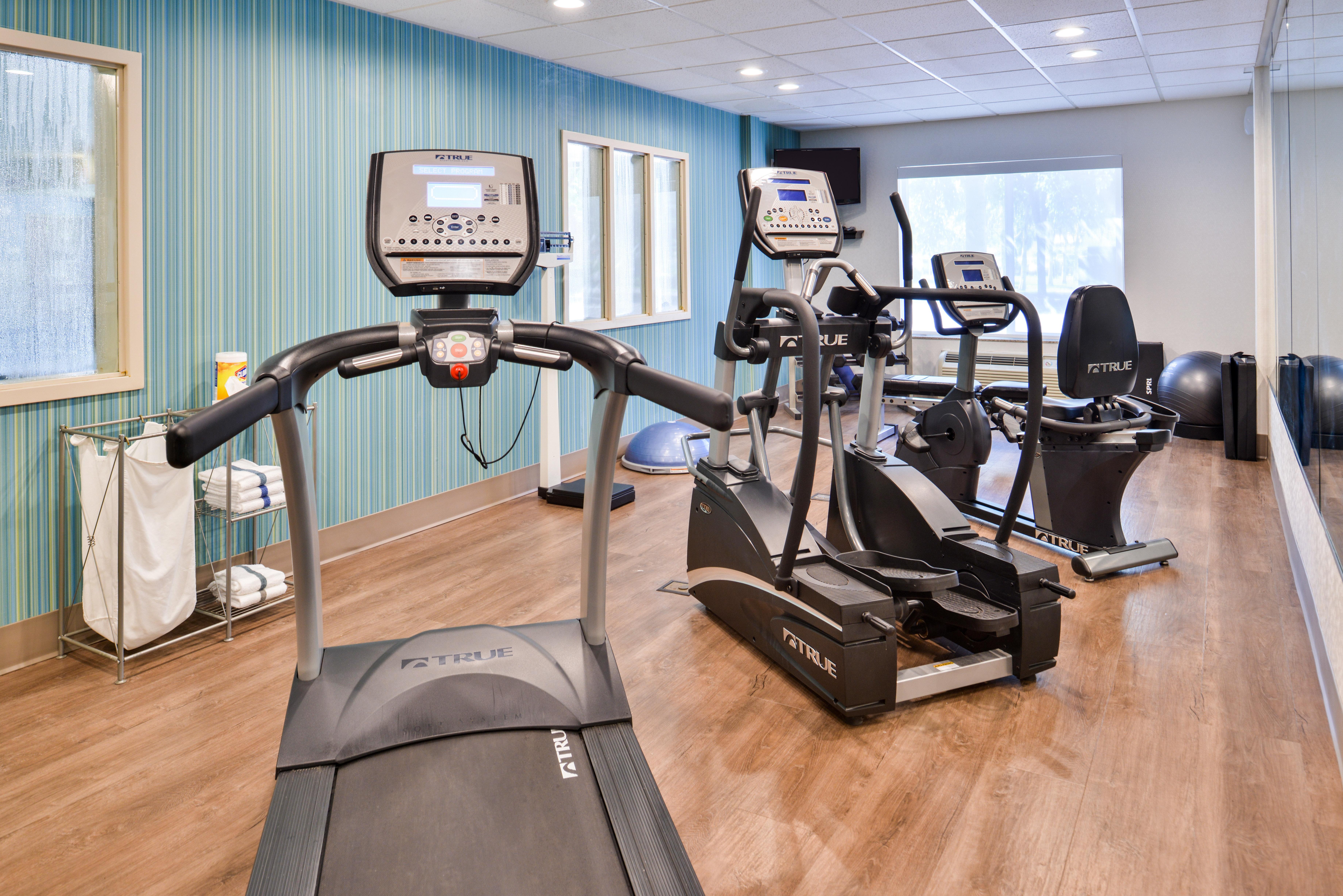 Holiday Inn Express & Suites Lacey - Olympia By Ihg Dış mekan fotoğraf