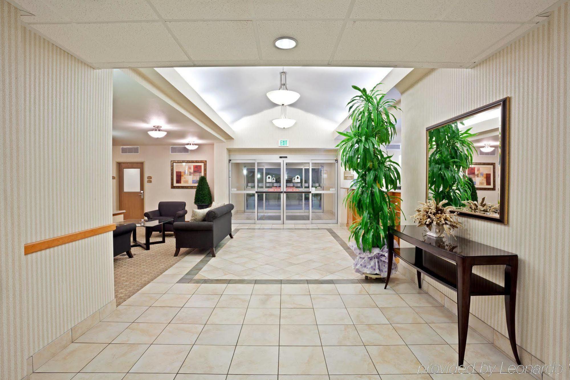 Holiday Inn Express & Suites Lacey - Olympia By Ihg Dış mekan fotoğraf