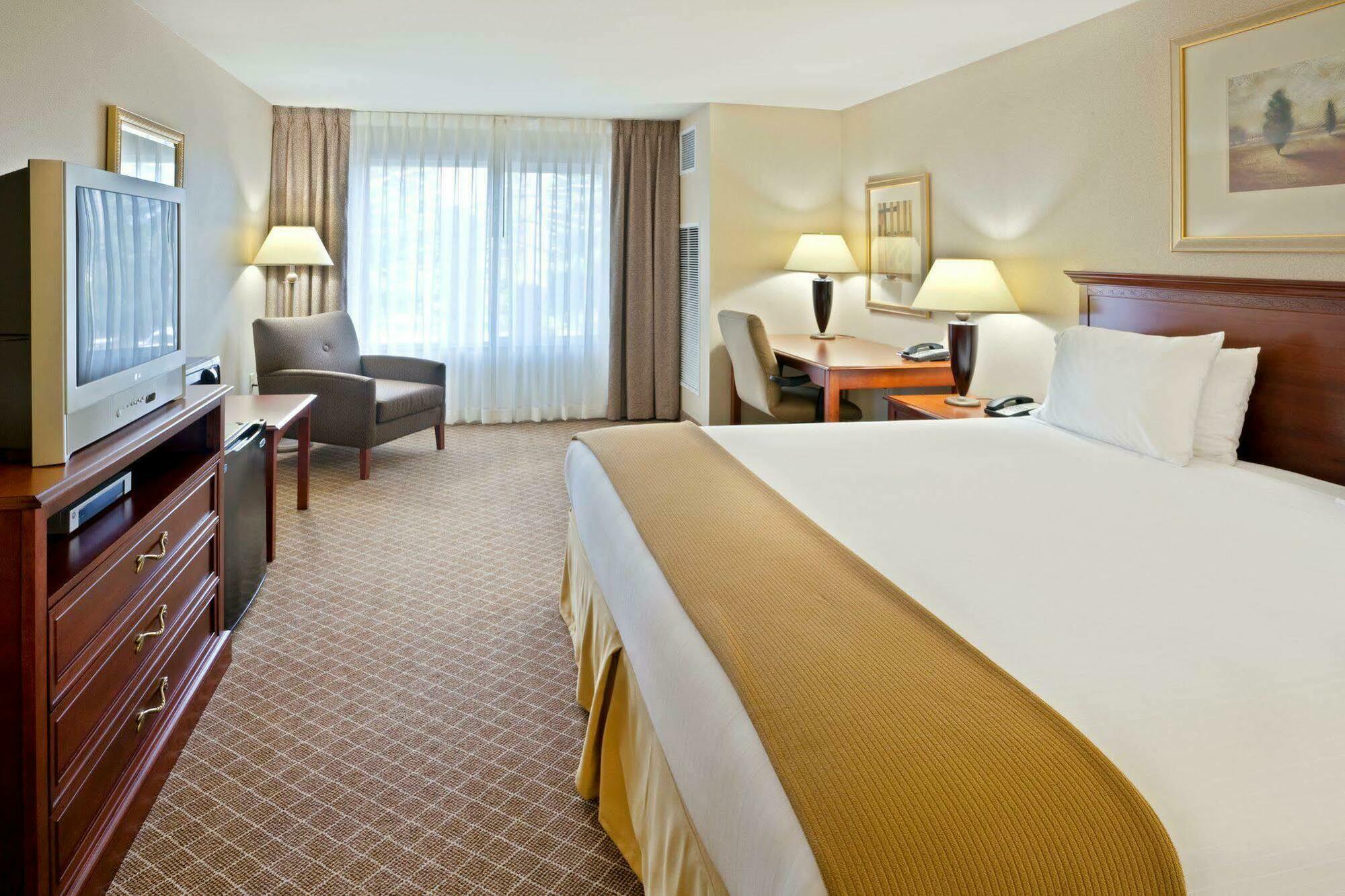Holiday Inn Express & Suites Lacey - Olympia By Ihg Dış mekan fotoğraf